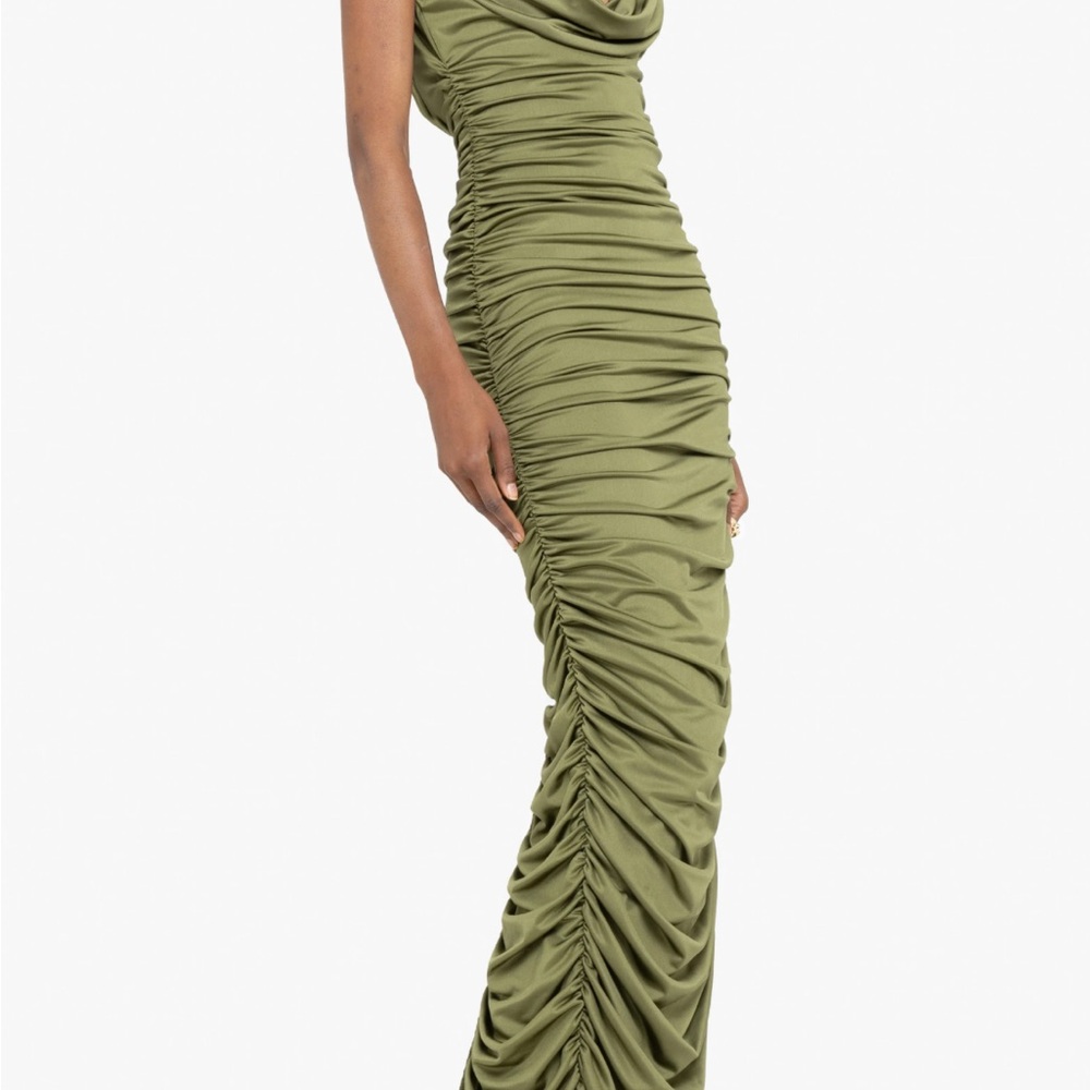 BLACK HALO EVANGELINA GOWN HUNTER